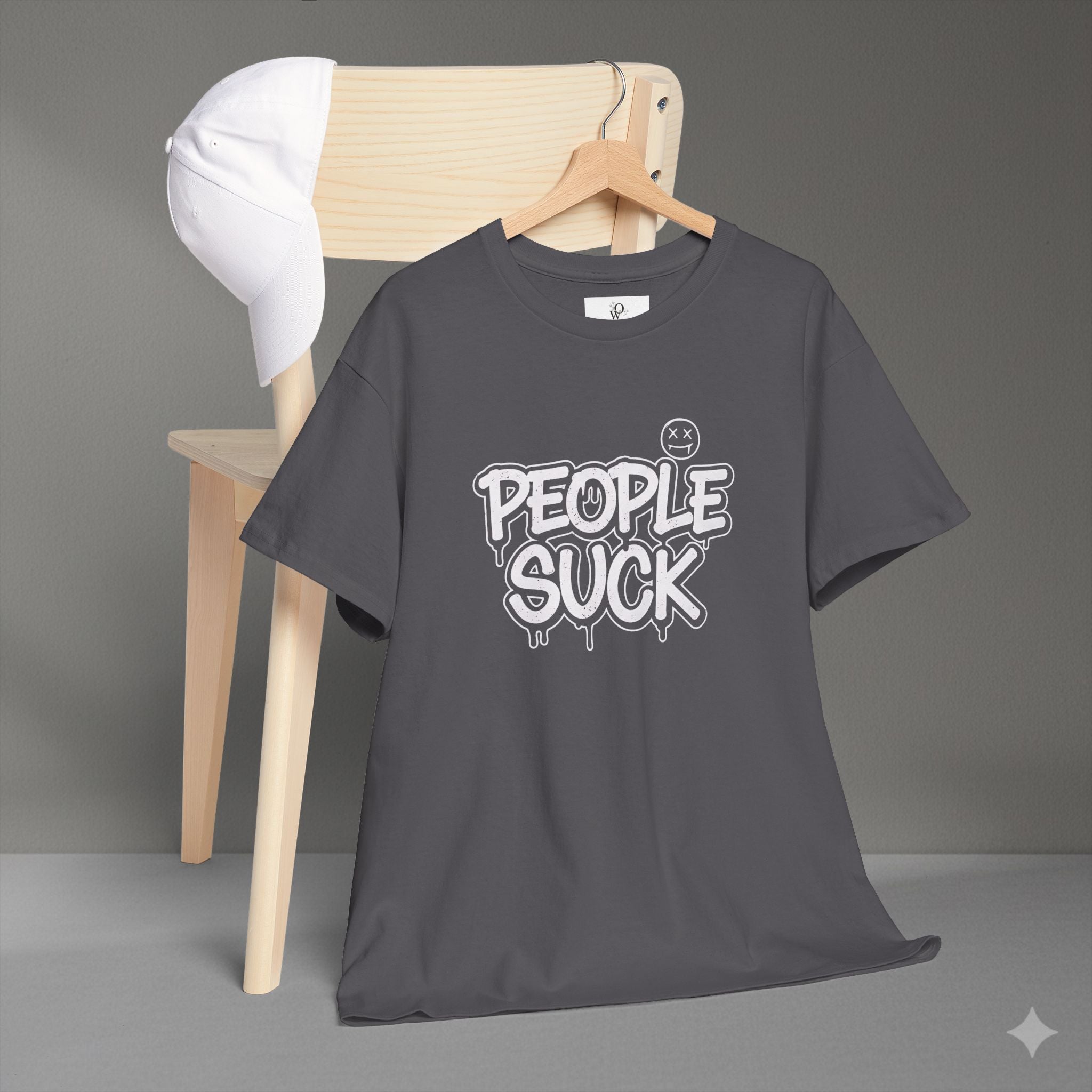 People Suck Graphic Tee — Edgy Streetwear T‑Shirt with Bold Graffiti Text
