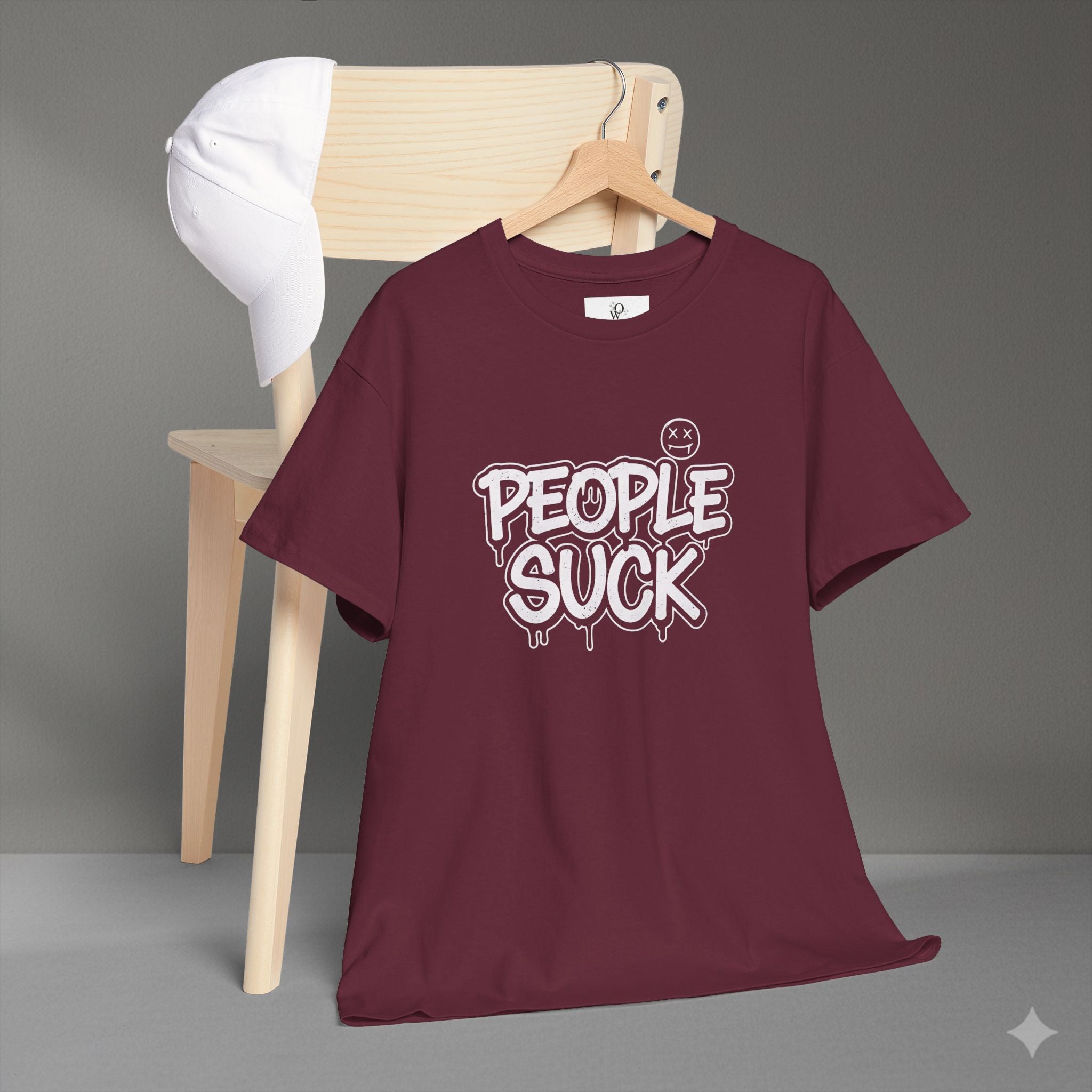 People Suck Graphic Tee — Edgy Streetwear T‑Shirt with Bold Graffiti Text